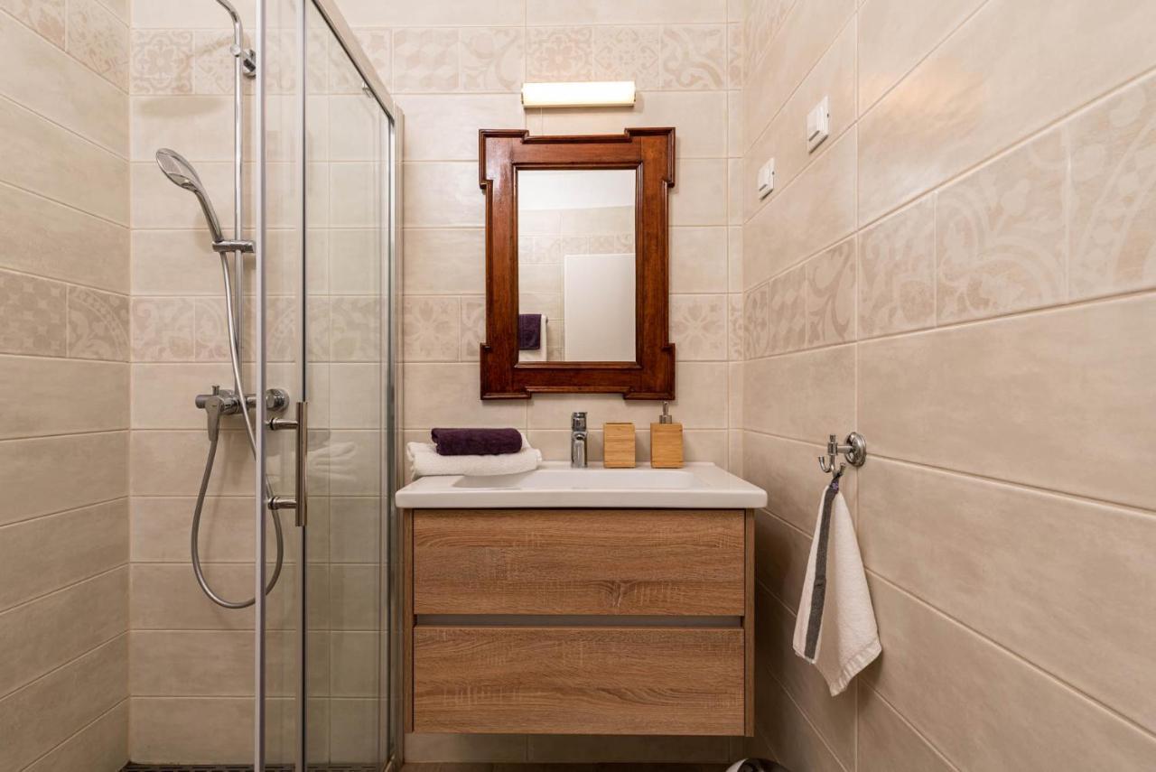 Villas Kolumbera With Private Pools エクステリア 写真