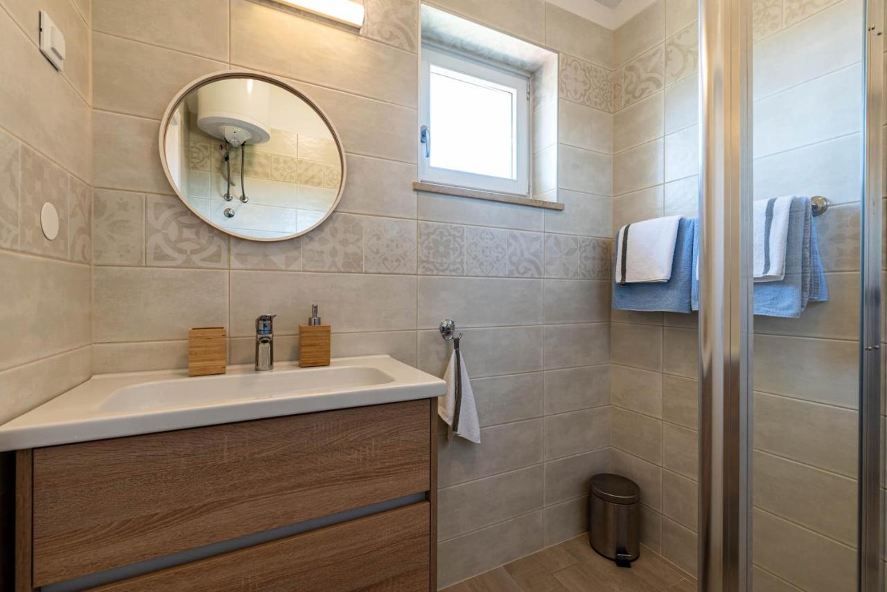 Villas Kolumbera With Private Pools エクステリア 写真