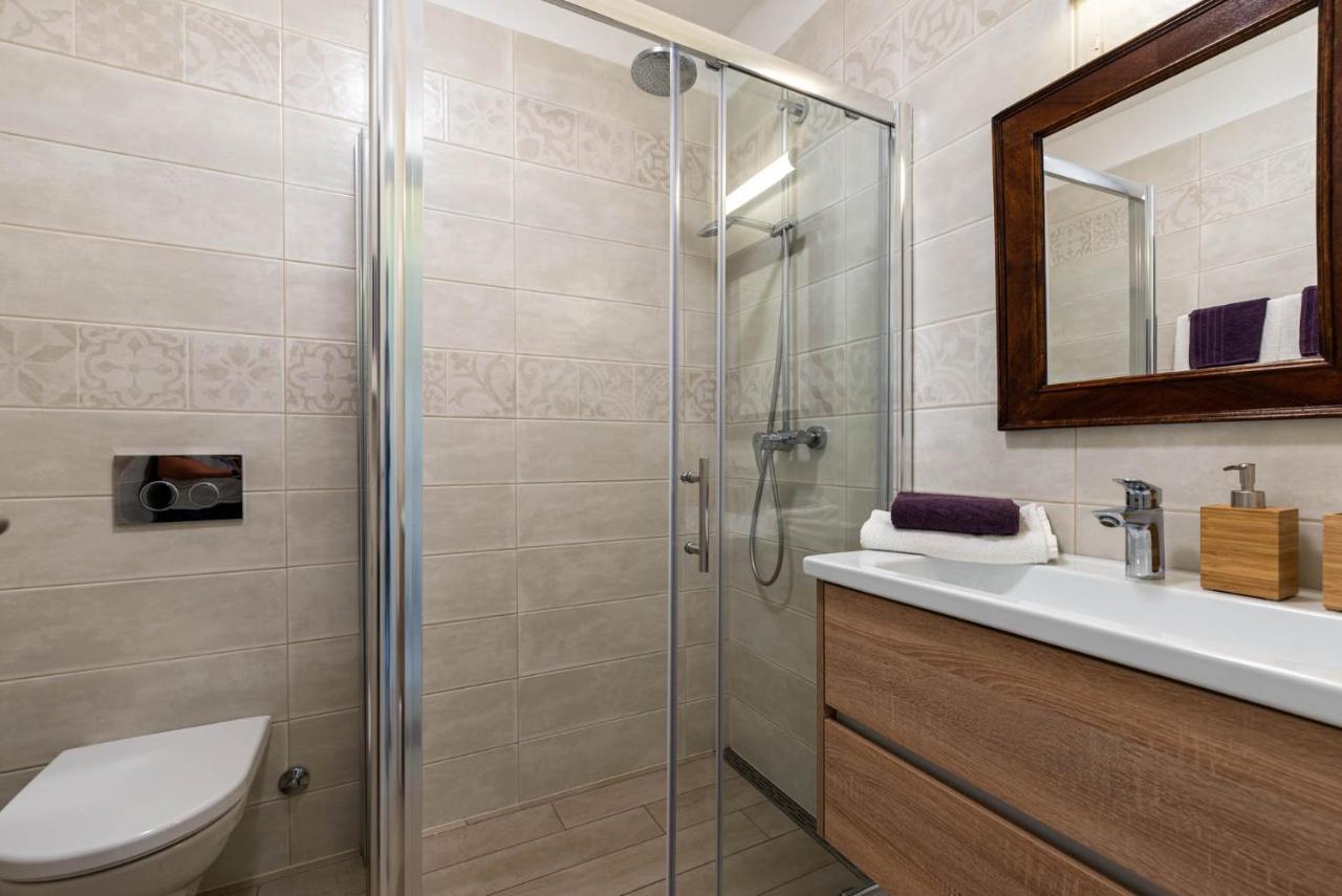 Villas Kolumbera With Private Pools エクステリア 写真